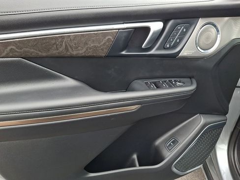 Used 2025 Buick Enclave Avenir w/ Super Cruise Package image 13