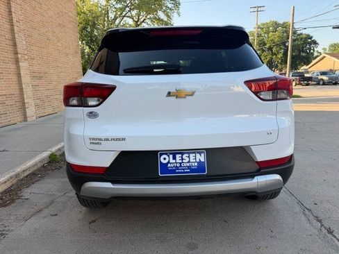 Used 2025 Chevrolet TrailBlazer LT AWD/4WD image 6