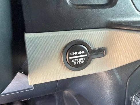 Used 2021 Ford Bronco Badlands AWD/4WD image 32