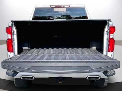 Used 2021 Chevrolet Silverado 1500 RST w/ Convenience Package II AWD/4WD image 24