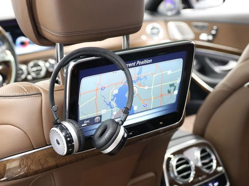 Used 2016 Mercedes-Benz Maybach S 600 image 63