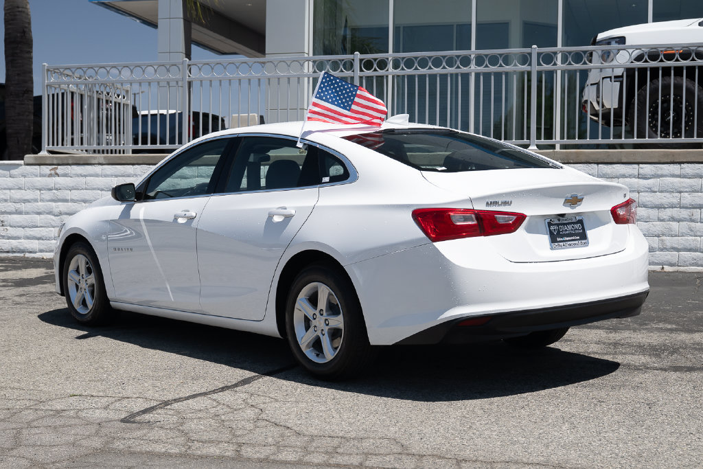 Used 2023 Chevrolet Malibu LT FWD image 7