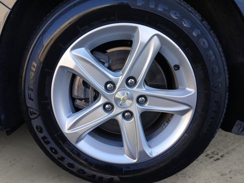 Used 2020 Chevrolet Malibu LS image 14