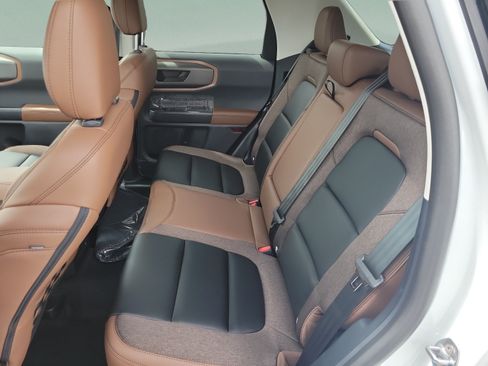 New 2026 Ford Bronco Sport Outer Banks AWD/4WD image 13