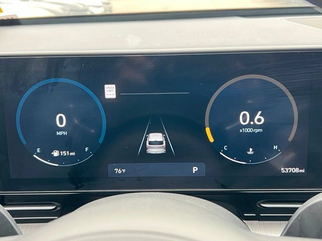 Used 2024 Hyundai Kona Limited AWD/4WD image 28