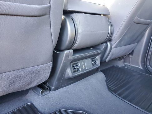 Certified 2024 Chevrolet Silverado 2500 Custom w/ Custom Value Package image 29