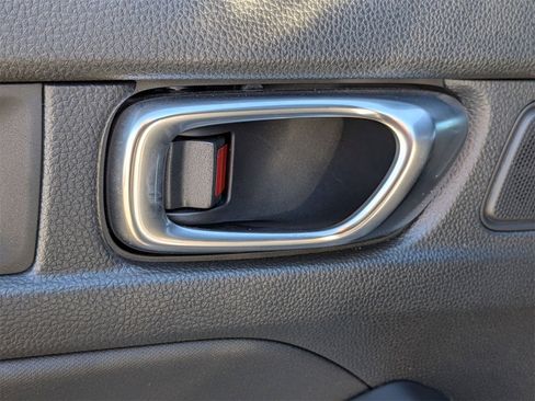 Used 2025 Honda Civic Sport image 27