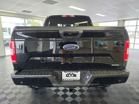 Used 2018 Ford F150 XLT w/ Equipment Group 302A Luxury image 4