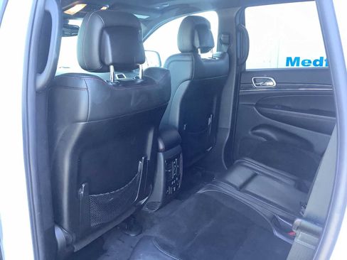Used 2018 Jeep Grand Cherokee Trailhawk AWD/4WD image 12