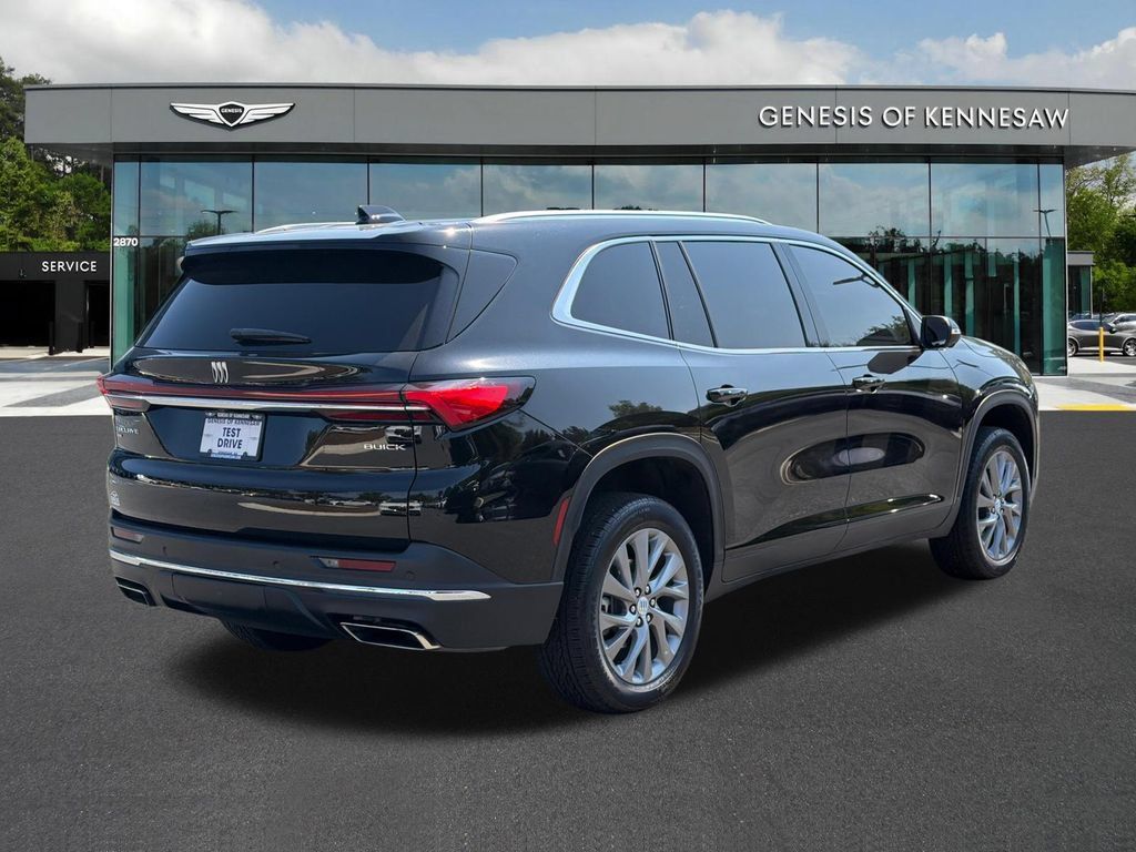 Used 2025 Buick Enclave Preferred AWD/4WD image 8