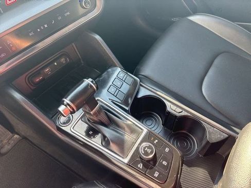 Used 2023 Kia Sportage SX AWD/4WD image 28