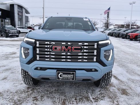 New 2026 GMC Canyon Denali image 2