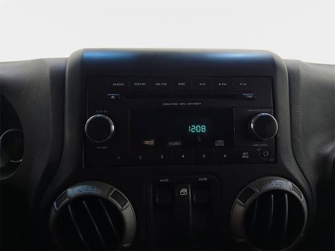 Used 2017 Jeep Wrangler Sport w/ Quick Order Package 24S image 21