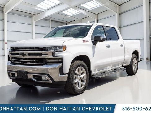 Used 2019 Chevrolet Silverado 1500 LTZ w/ LTZ Premium Package AWD/4WD image 20