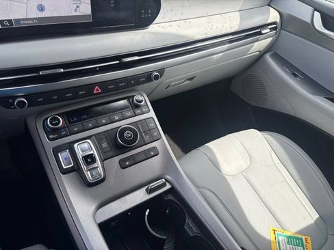 Used 2024 Hyundai Palisade SEL FWD image 14