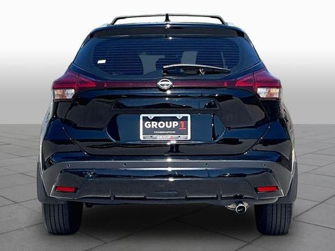 Certified 2024 Nissan Kicks SV w/ Exterior Package FWD image 5
