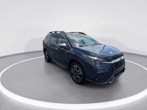 Used 2023 Subaru Ascent Touring AWD/4WD image 3