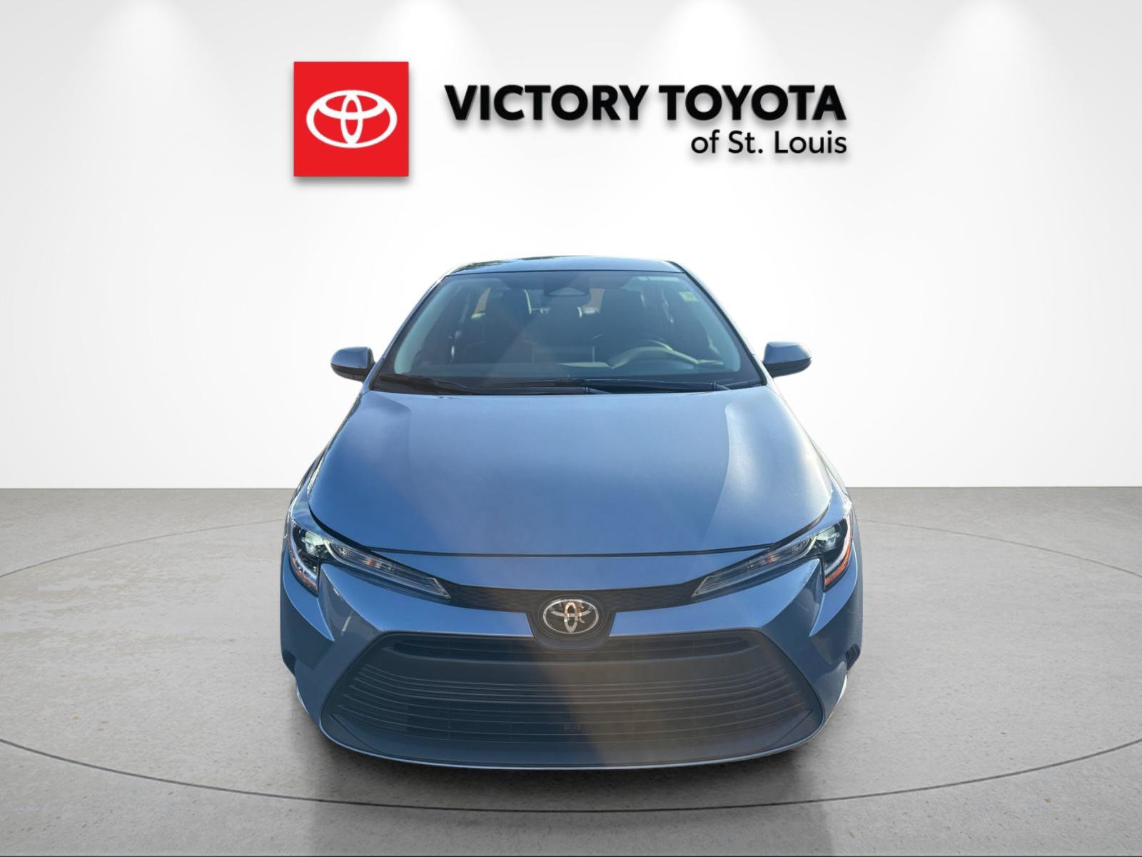 Used 2026 Toyota Corolla LE FWD image 8