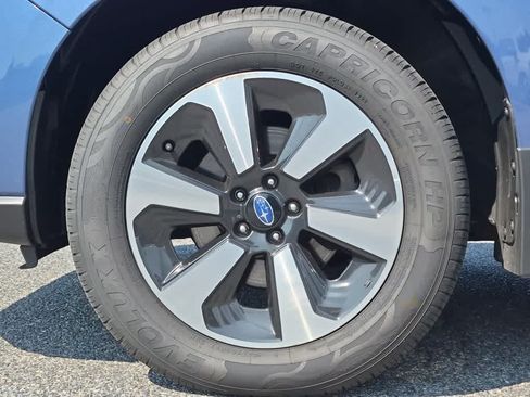 Used 2018 Subaru Forester 2.5i w/ Alloy Wheel Package AWD/4WD image 8