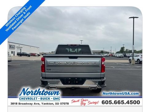 Used 2023 Chevrolet Silverado 1500 LTZ w/ Technology Package AWD/4WD image 11