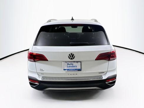Used 2022 Volkswagen Taos SE AWD/4WD image 6