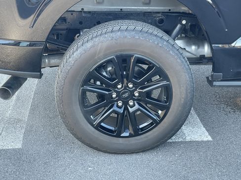 Used 2025 Ford F150 Platinum w/ Equipment Group 702A High image 11