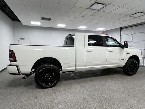 Used 2024 RAM 3500 Laramie w/ Night Edition image 14