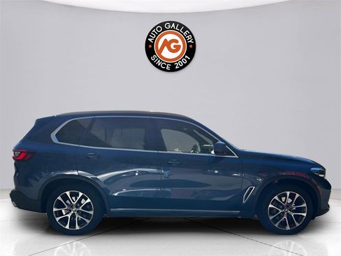 Used 2023 BMW X5 sDrive40i w/ Climate Comfort Package image 8