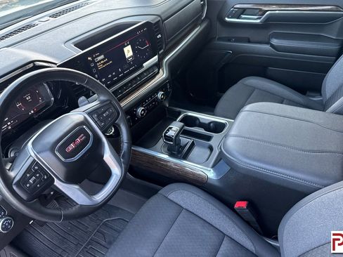Certified 2024 GMC Sierra 1500 Elevation AWD/4WD image 10