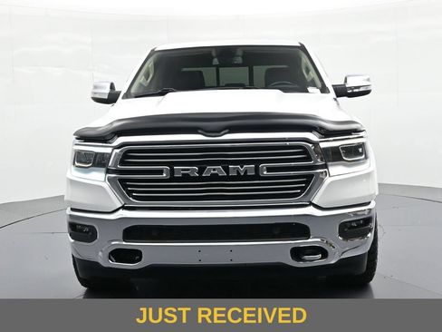 Used 2020 RAM 1500 Laramie AWD/4WD image 3