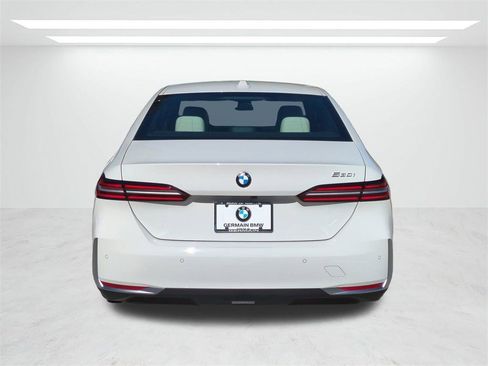 New 2026 BMW 530i w/ Premium Package image 5
