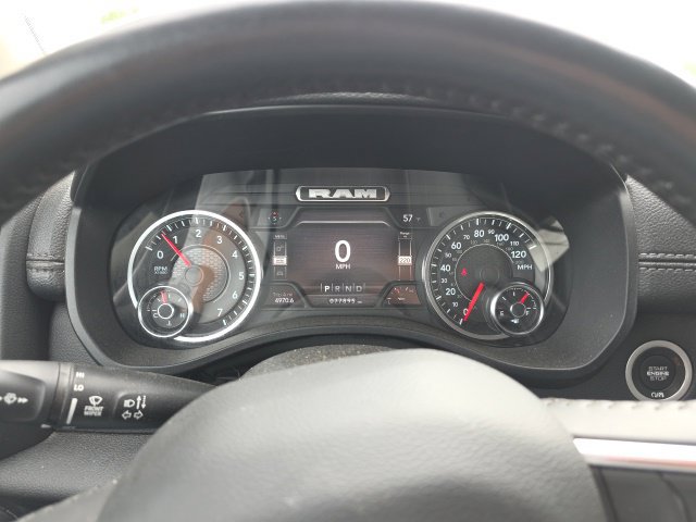 Used 2022 RAM 1500 Laramie AWD/4WD image 12