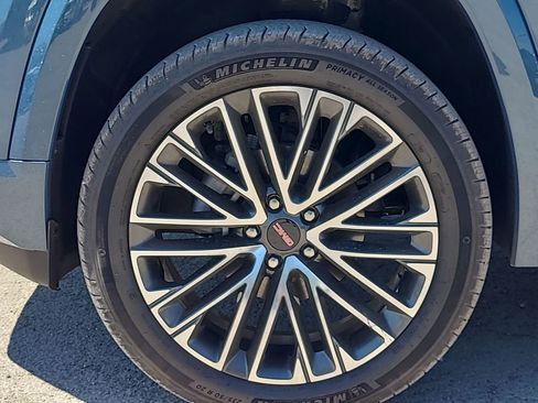 New 2026 GMC Terrain Denali w/ LPO, Black Badging Package image 34