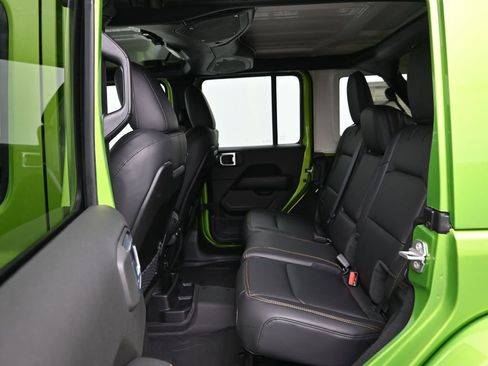 New 2026 Jeep Wrangler Unlimited Sahara AWD/4WD image 28