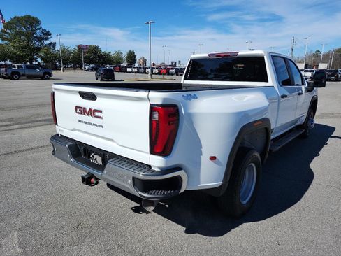 Used 2025 GMC Sierra 3500 Pro w/ 1SA Pro Safety Plus Package image 3