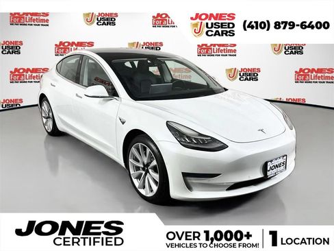 Used 2020 Tesla Model 3 Standard Range RWD image 1