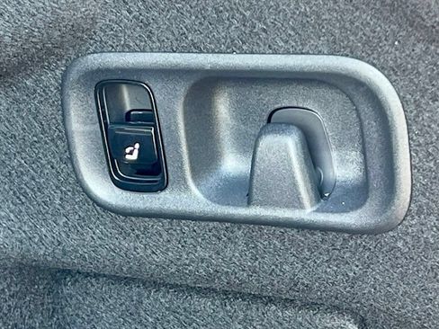 Certified 2026 Mercedes-Benz C 300 4MATIC Sedan image 34
