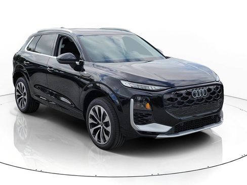 New 2026 Audi Q3 quattro 2.0T image 1