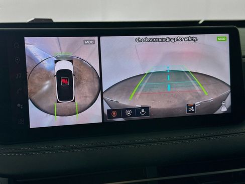 Certified 2026 INFINITI QX60 Luxe w/ Family Package image 18