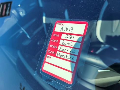 Used 2025 Buick Envision Sport Touring image 23