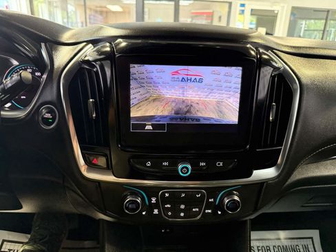 Used 2023 Chevrolet Traverse LT w/ LPO, Floor Liner Package AWD/4WD image 20