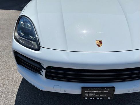 Certified 2023 Porsche Cayenne S Platinum AWD/4WD image 19