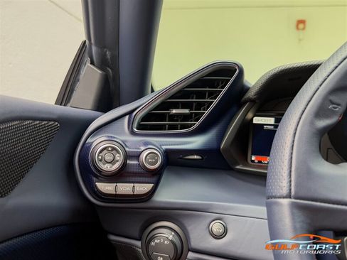 Used 2020 Ferrari 488 Pista Coupe RWD image 20