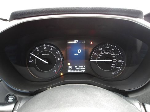 Used 2018 Subaru Impreza 2.0i Premium AWD/4WD image 17