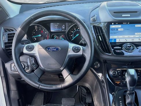 Used 2016 Ford Escape Titanium AWD/4WD image 21