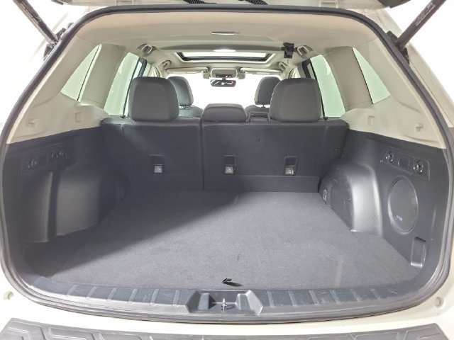 Used 2020 Subaru Forester Limited w/ Popular Package #3 AWD/4WD image 10