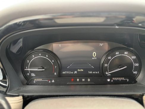 Used 2022 Lincoln Corsair AWD w/ Premium Package image 34