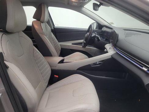 Used 2023 Hyundai Elantra Limited w/ Cargo Package FWD image 21