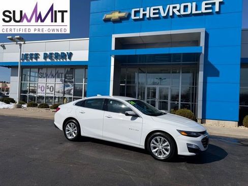 Used 2024 Chevrolet Malibu LT FWD image 1