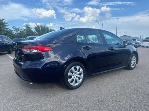 Used 2021 Toyota Corolla LE FWD image 8